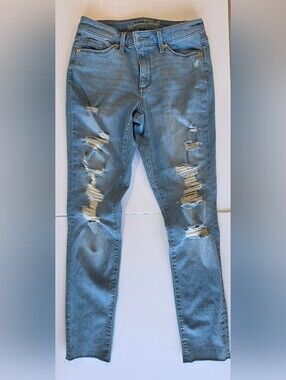 Universal Thread Mid Rise Skinny Jeans 4/27R Light Wash Distressed Raw Hem